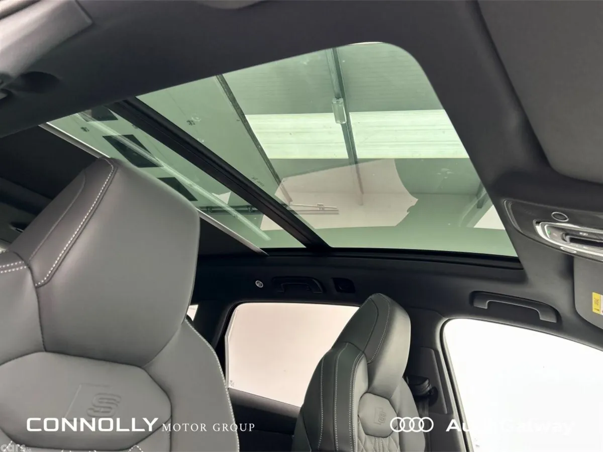 Audi Q7 SUV, Petrol Plug-in Hybrid, 2027, Grey