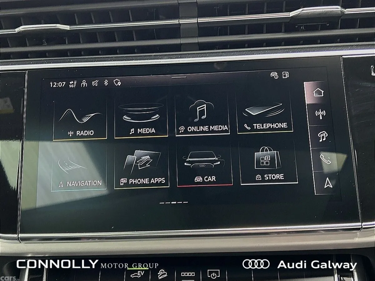 Audi Q7 SUV, Petrol Plug-in Hybrid, 2027, Grey