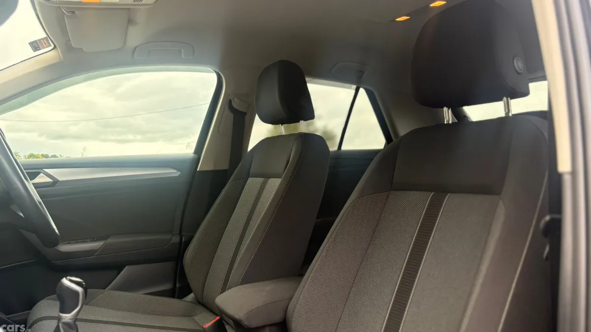 Volkswagen T-Roc SUV, Diesel, 2022, Black