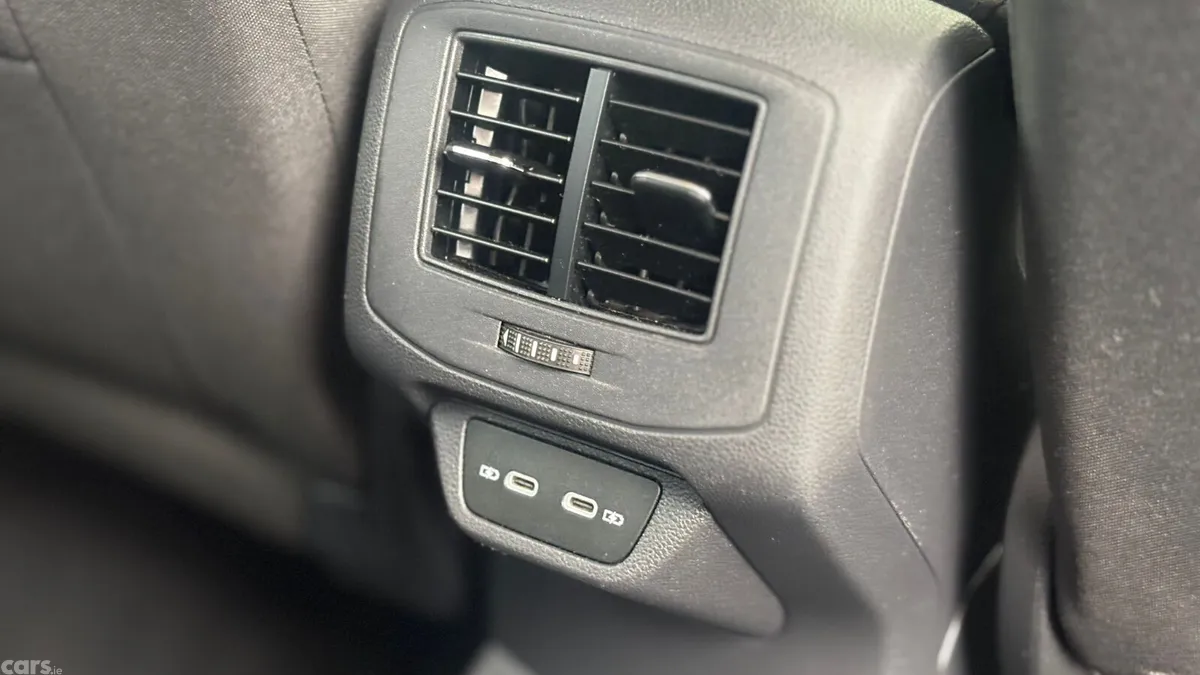 Volkswagen T-Roc SUV, Diesel, 2022, Black