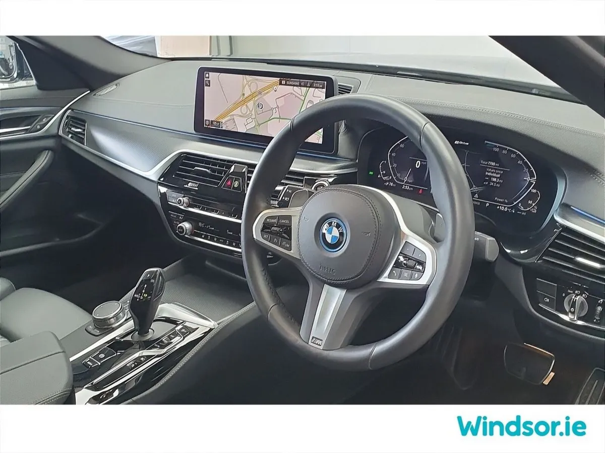 BMW 5-Series Saloon, Petrol Plug-in Hybrid, 2022, Grey