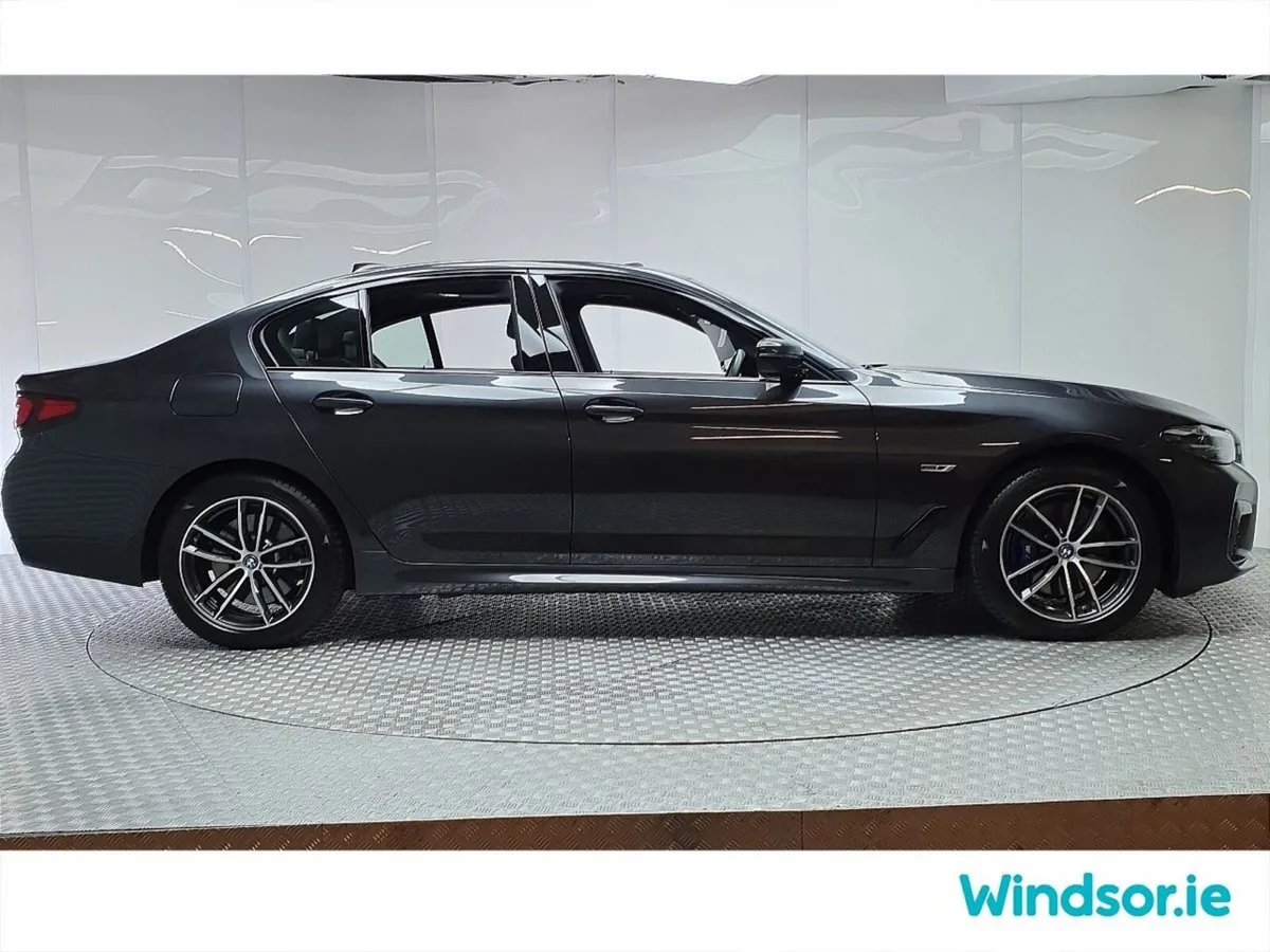 BMW 5-Series Saloon, Petrol Plug-in Hybrid, 2022, Grey