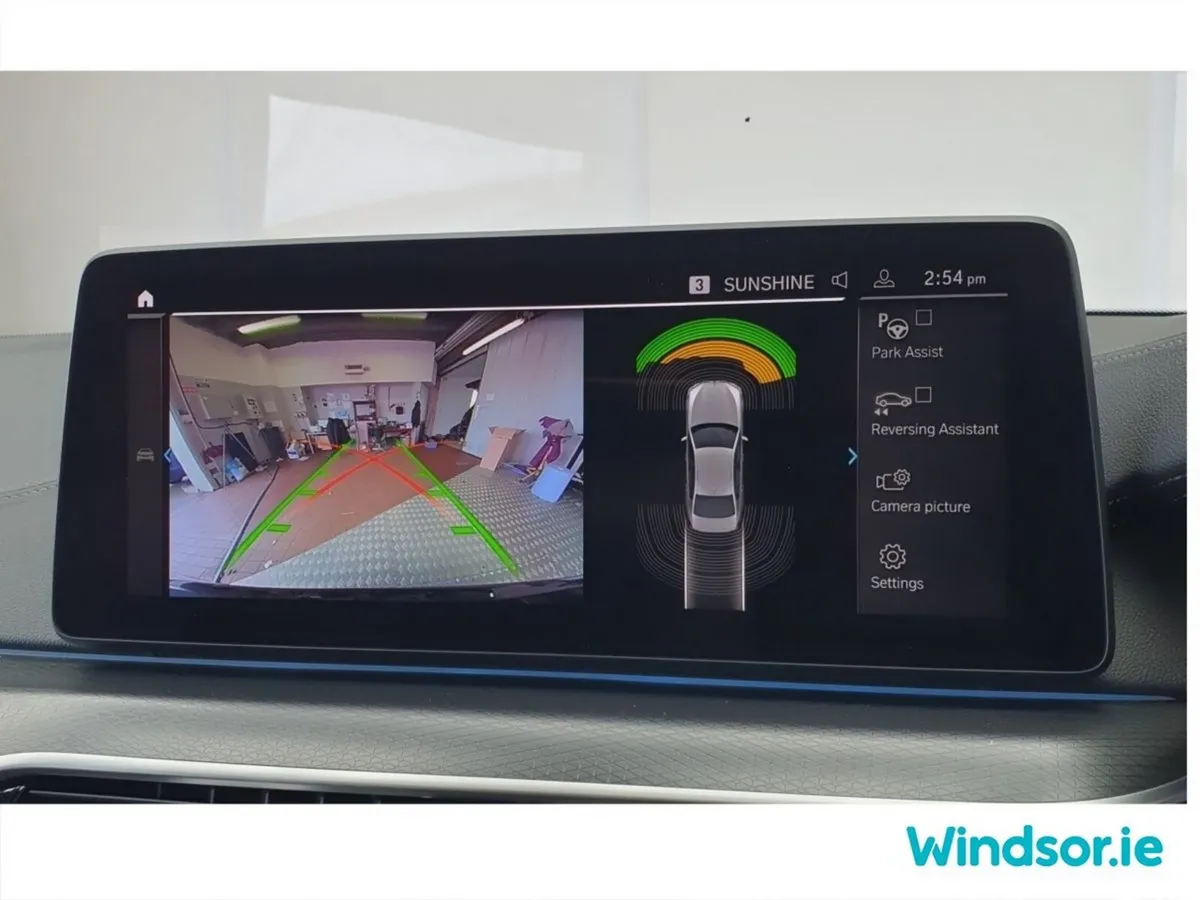 BMW 5-Series Saloon, Petrol Plug-in Hybrid, 2022, Grey