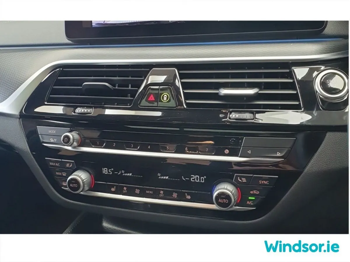 BMW 5-Series Saloon, Petrol Plug-in Hybrid, 2022, Grey