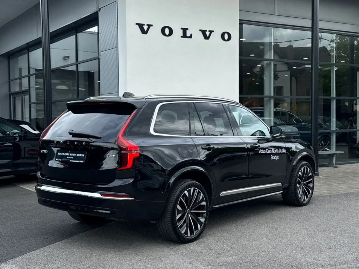 Volvo XC90 SUV, Petrol Plug-in Hybrid, 2026, Black