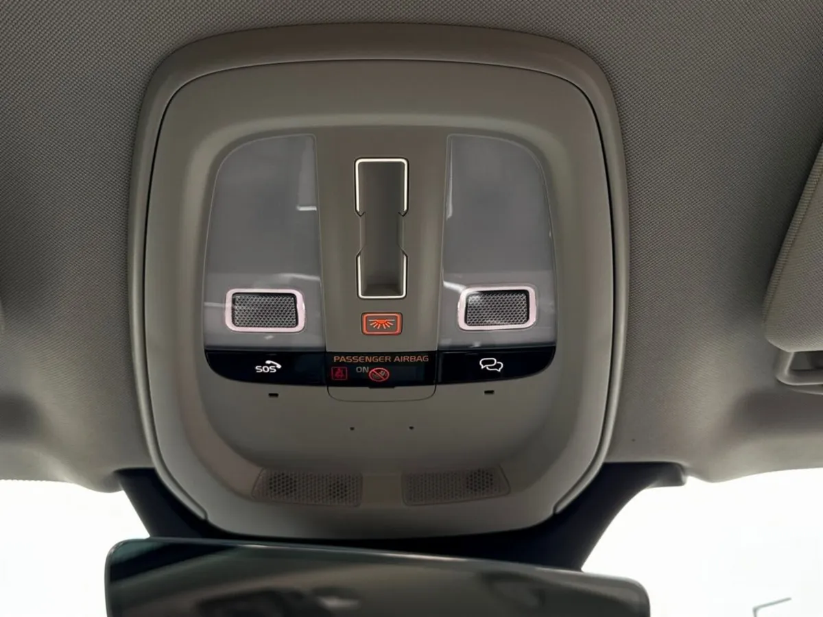 Volvo XC90 SUV, Petrol Plug-in Hybrid, 2026, Black
