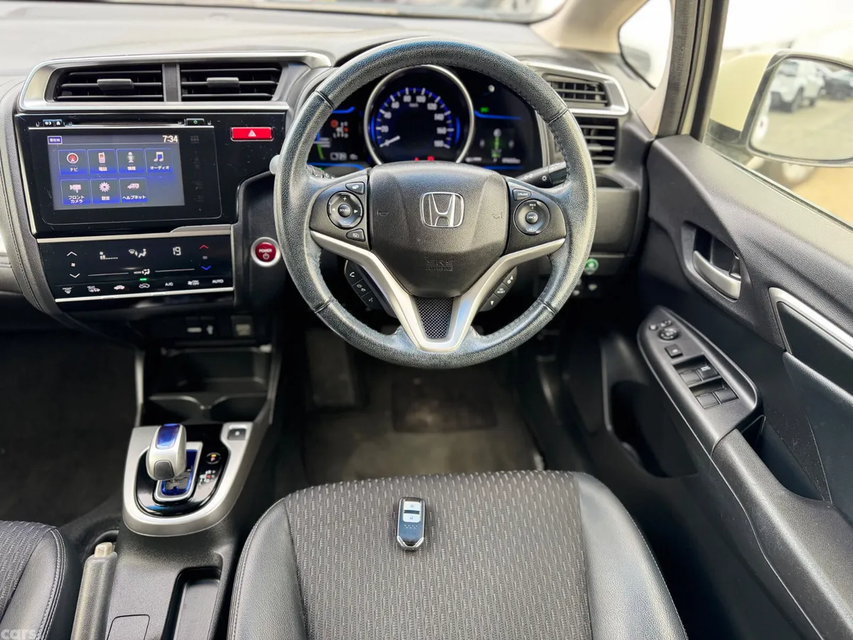 Honda Fit Hatchback, Petrol Hybrid, 2014, White