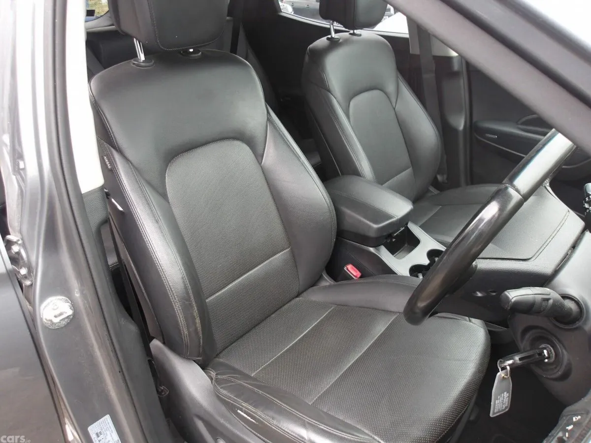 Hyundai Santa Fe SUV, Diesel, 2017, Grey