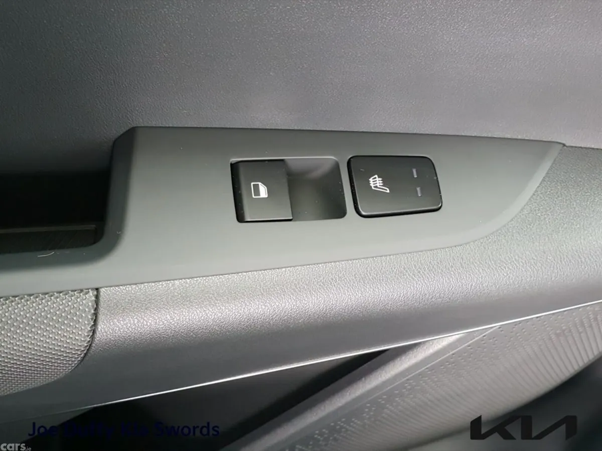Kia Niro SUV, Petrol Plug-in Hybrid, 2026, Black