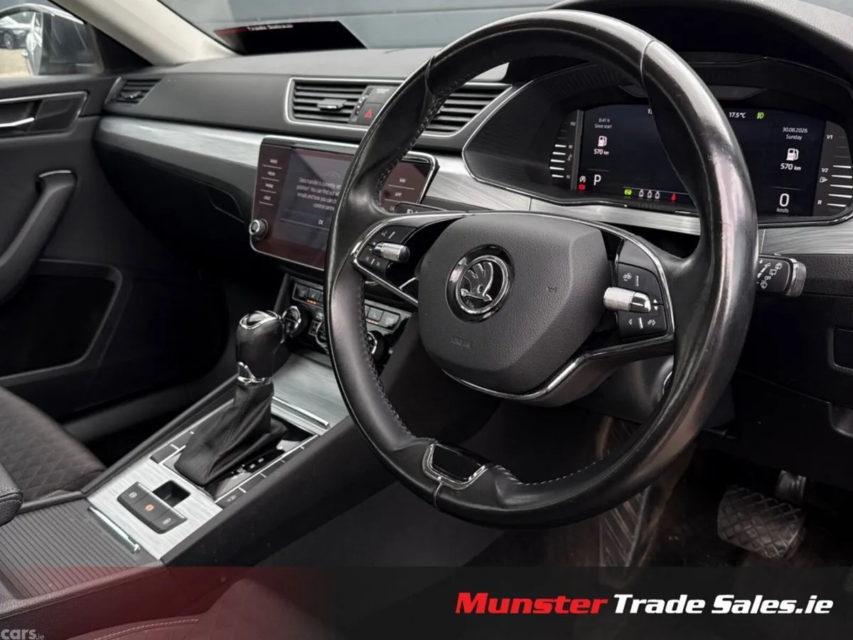 Skoda Superb Saloon, Diesel, 2022, Grey
