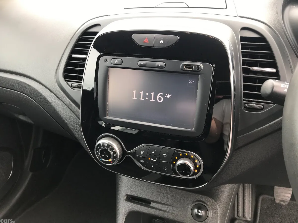 Renault Captur Hatchback, Petrol, 2018, Grey
