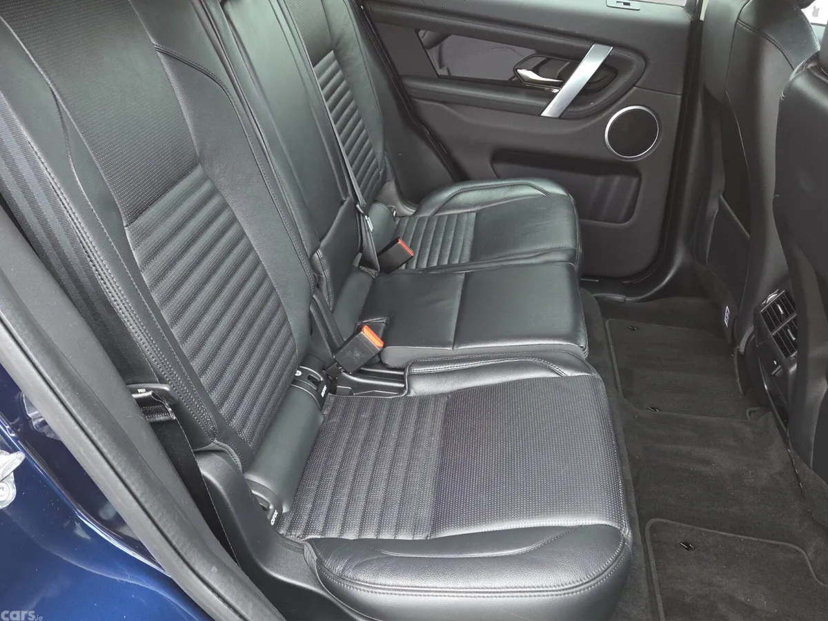 Land Rover Discovery Sport SUV, Petrol Plug-in Hybrid, 2021, Blue