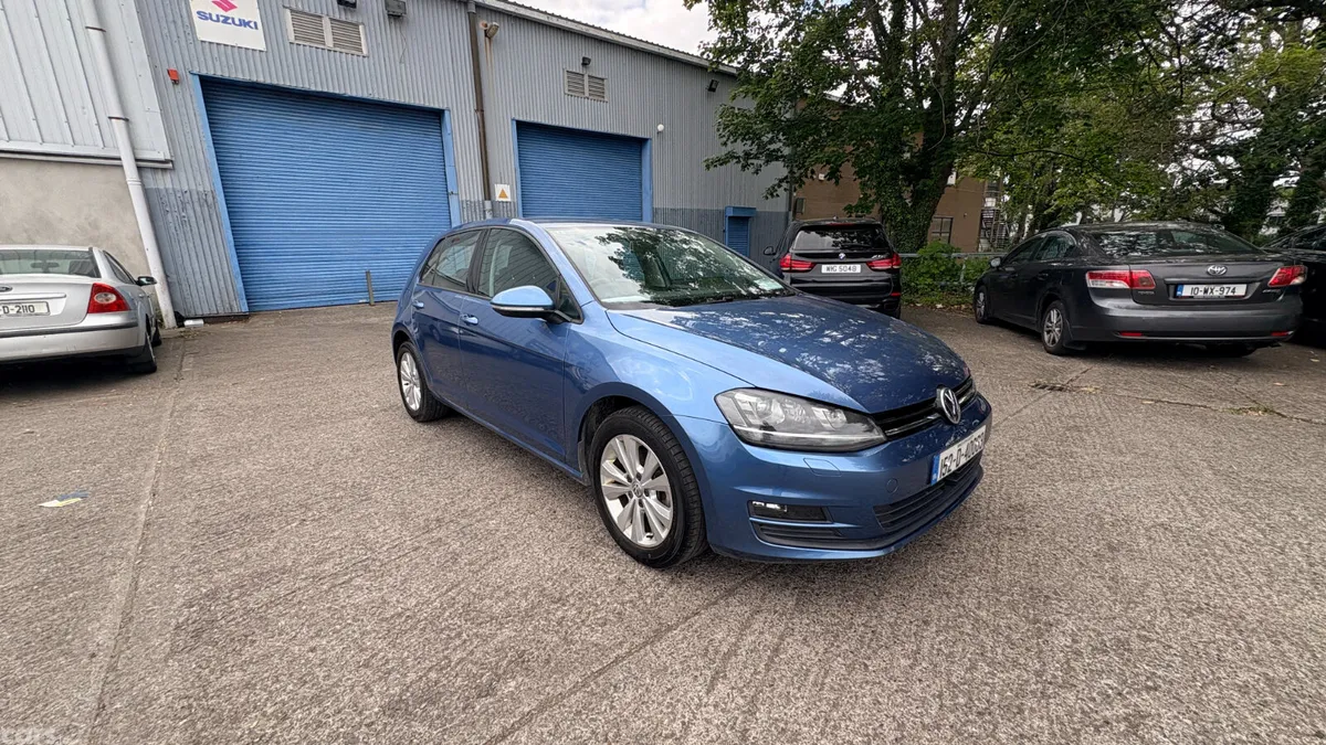 Volkswagen Golf Hatchback, Petrol, 2015, Blue