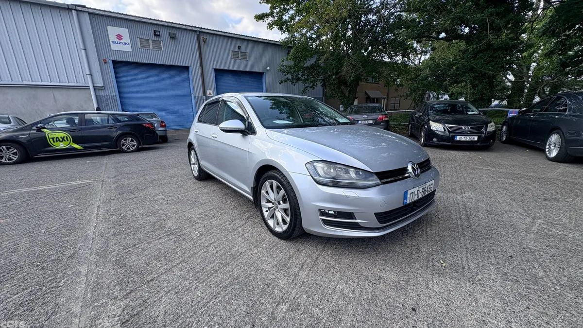 Volkswagen Golf Hatchback, Petrol, 2017, Silver