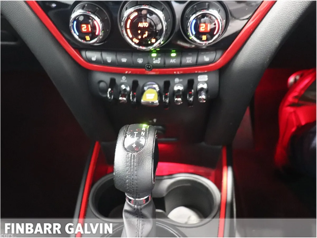 Mini Countryman Hatchback, Petrol Plug-in Hybrid, 2021, Black