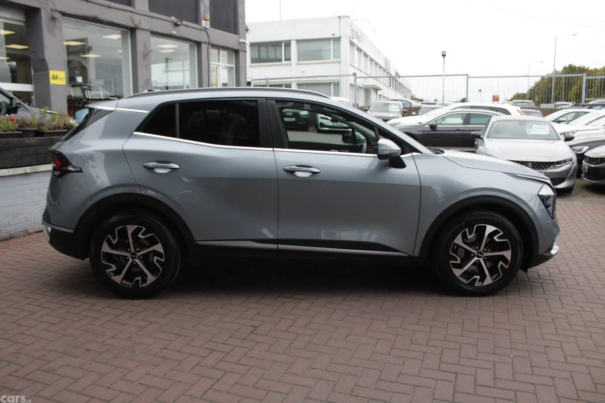 Kia Sportage SUV, Diesel, 2023, Grey