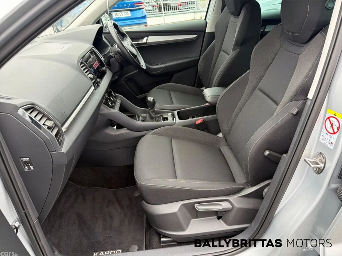 Skoda Karoq SUV, Diesel, 2023, Silver