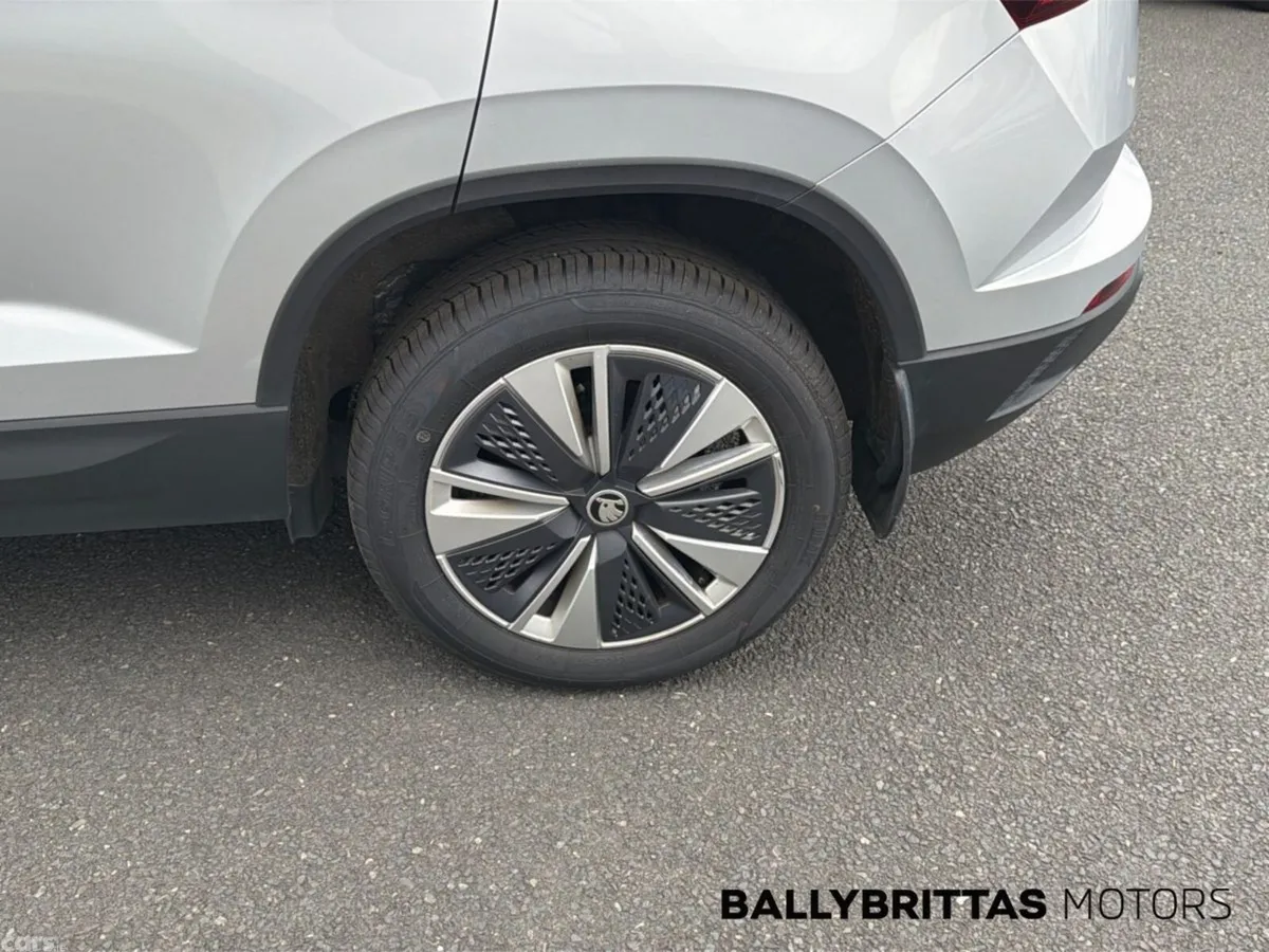 Skoda Karoq SUV, Diesel, 2023, Silver