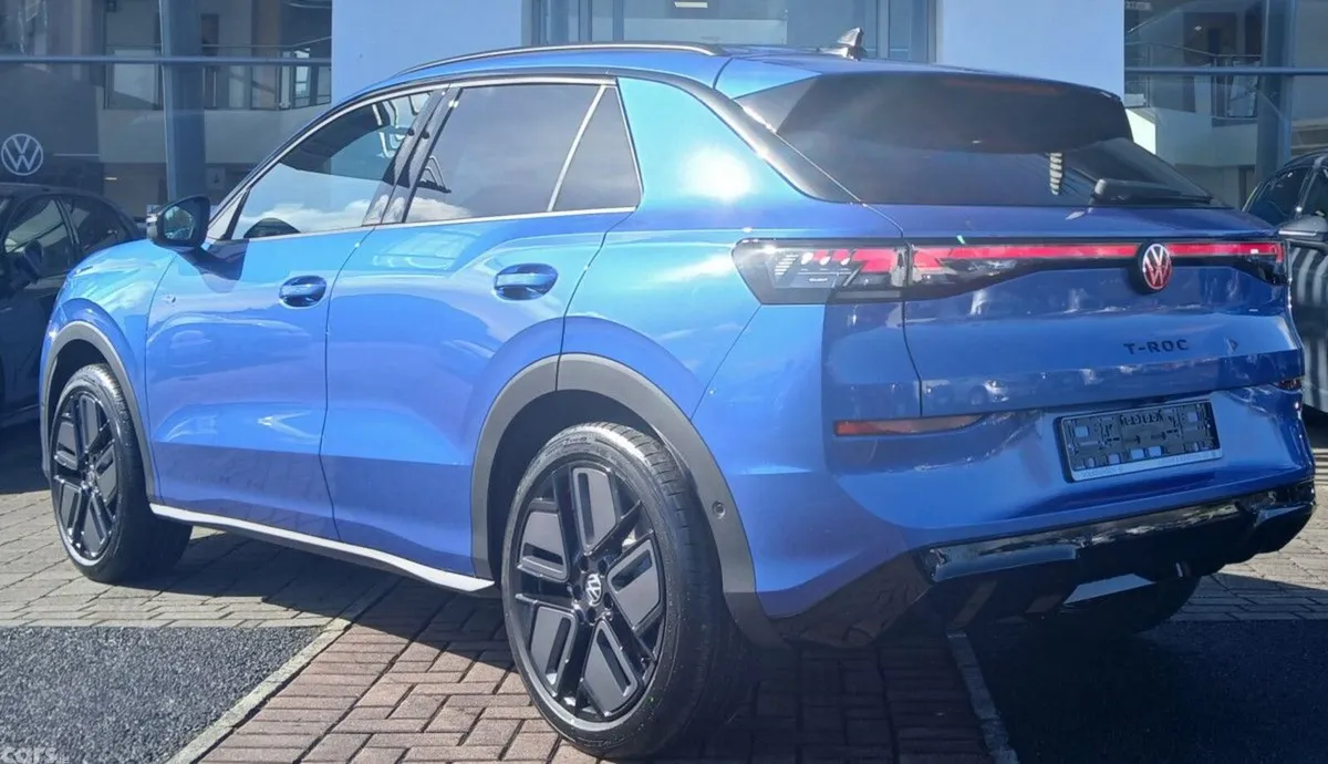 Volkswagen T-Roc SUV, Petrol, 2026, Blue