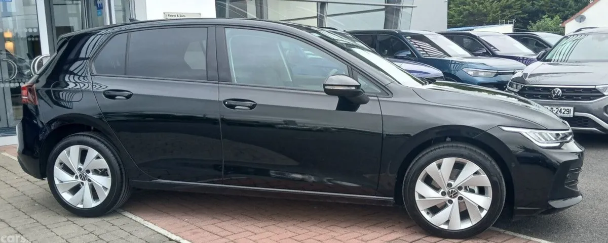 Volkswagen Golf Estate, Petrol, 2026, Black