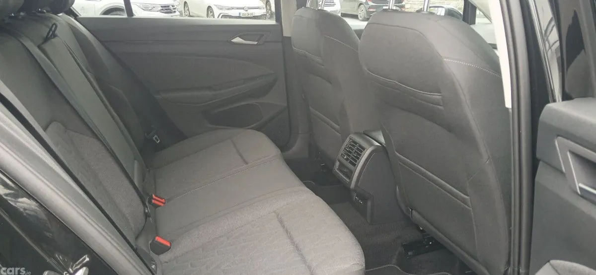 Volkswagen Golf Estate, Petrol, 2026, Black