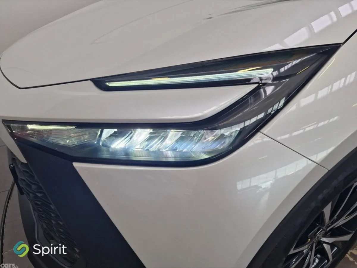 Toyota C-HR Hatchback, Petrol Hybrid, 2024, White