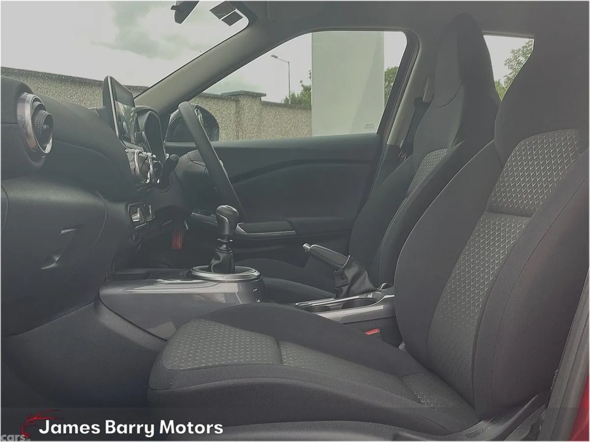 Nissan Juke SUV, Petrol, 2024, Red
