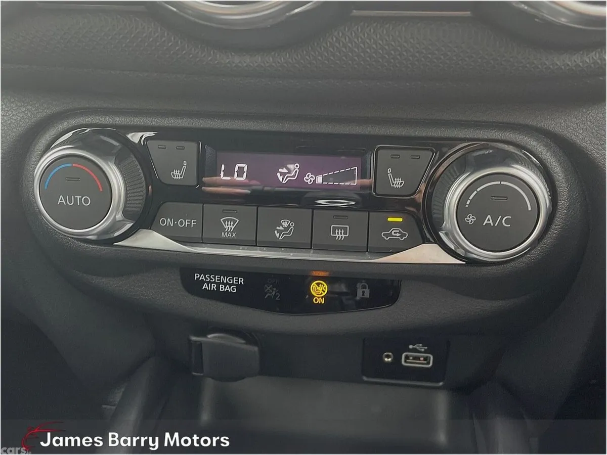 Nissan Juke SUV, Petrol, 2024, Red