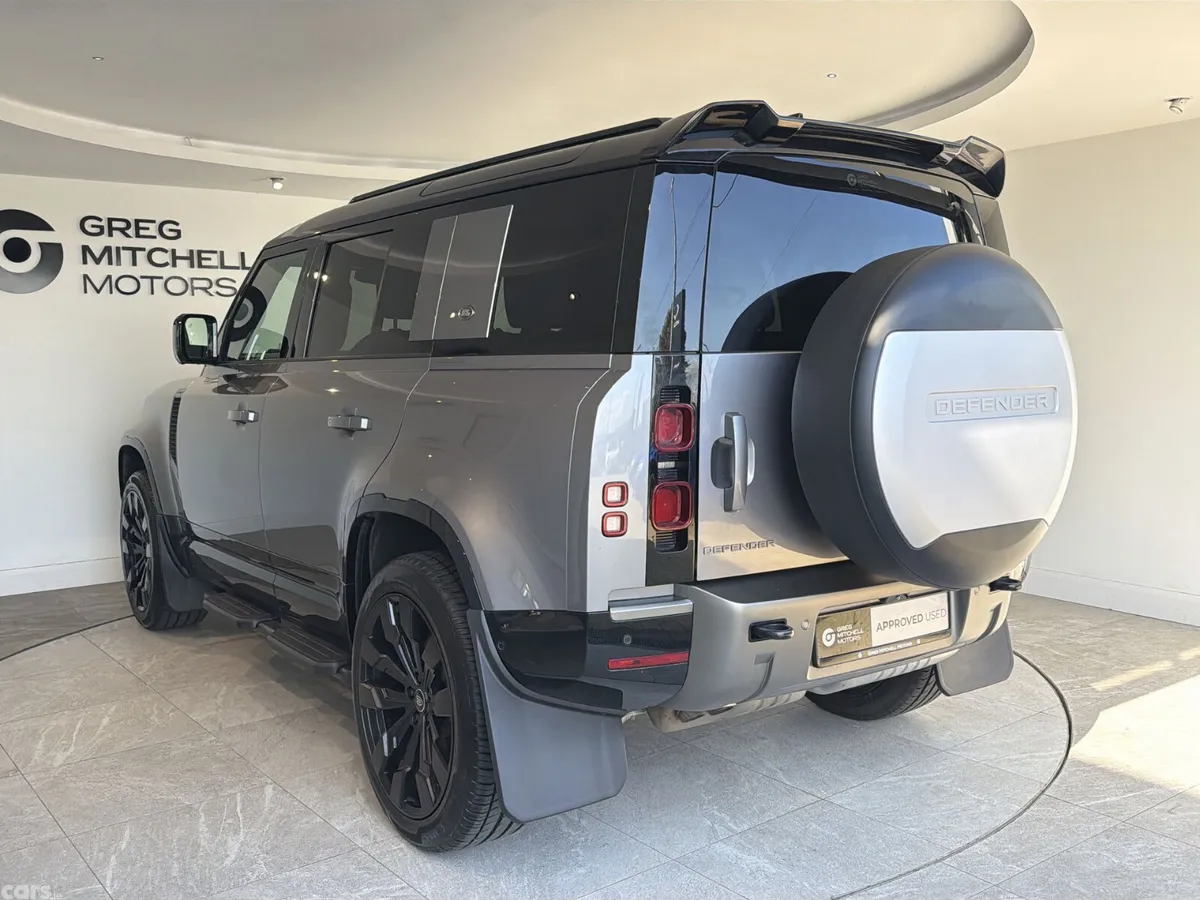 Land Rover Defender SUV, Diesel Hybrid, 2024, Grey