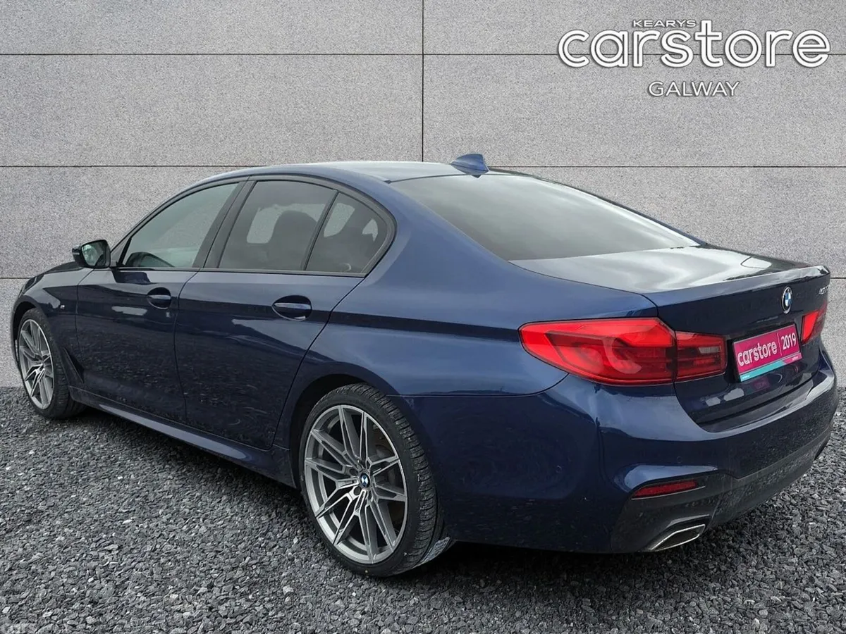 BMW 5-Series Saloon, Diesel, 2019, Blue
