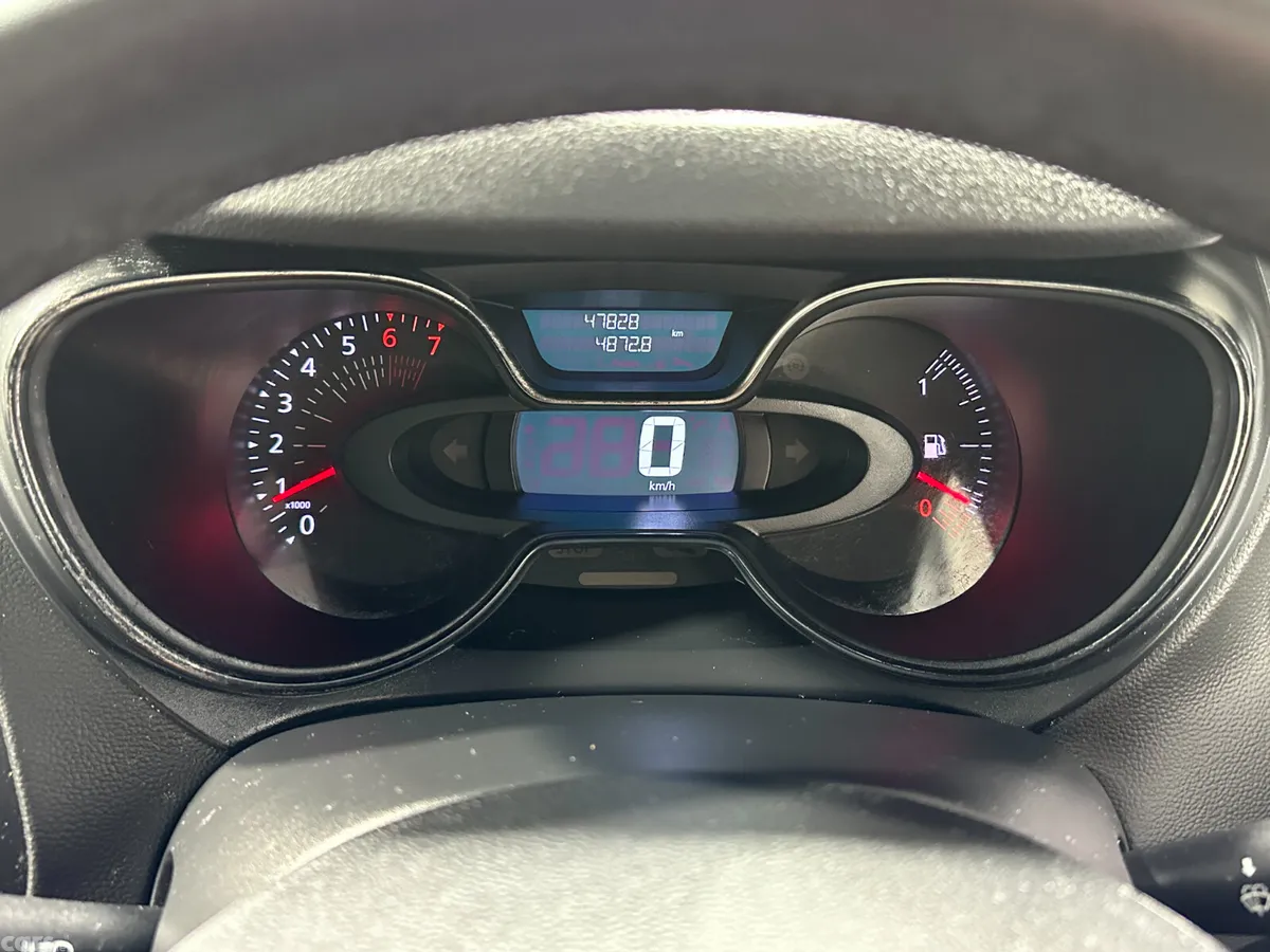 Renault Captur Hatchback, Petrol, 2018, Silver