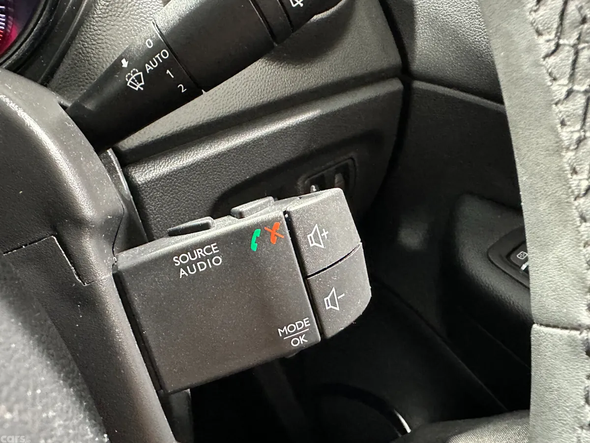 Renault Captur Hatchback, Petrol, 2018, Silver