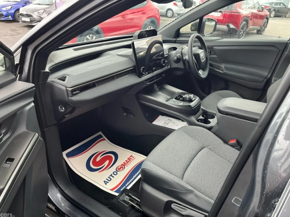 Toyota bZ Touring Estate, Electric, 2026, 