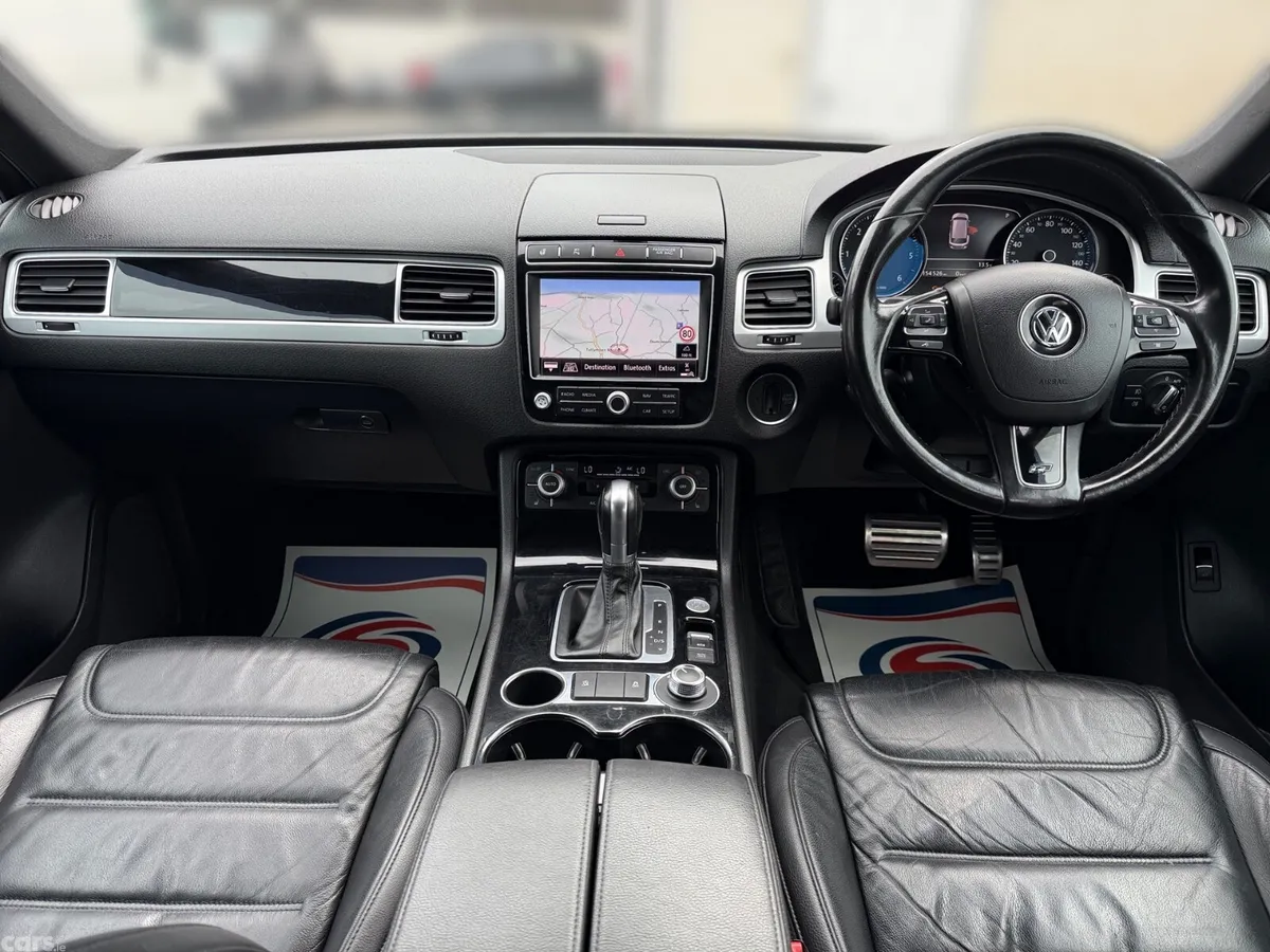 Volkswagen Touareg SUV, Diesel, 2017, Grey