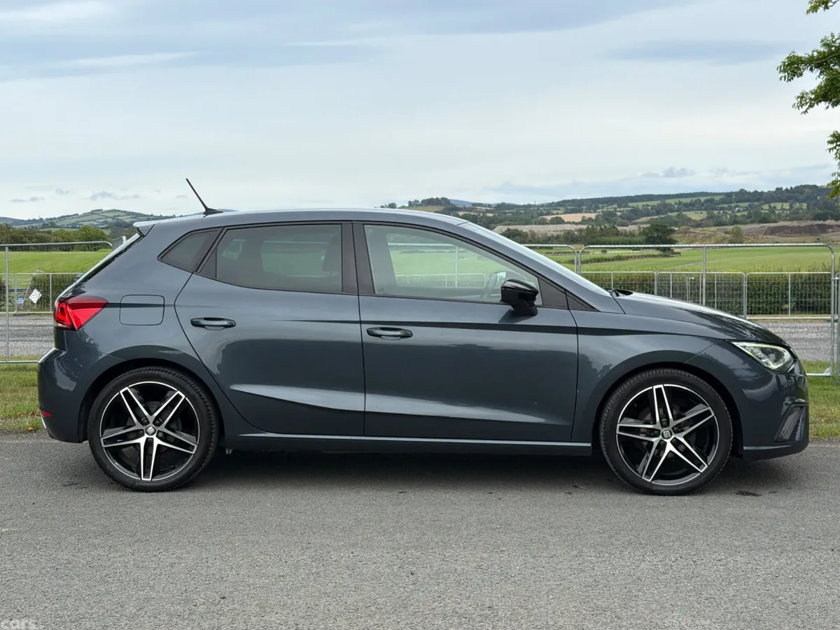 SEAT Ibiza Hatchback, Petrol, 2019, Grey