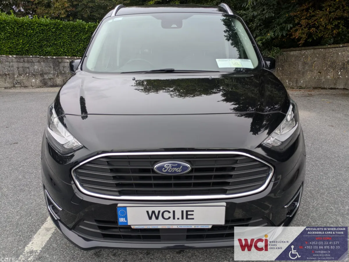 Ford Tourneo Connect MPV, Diesel, 2021, Black
