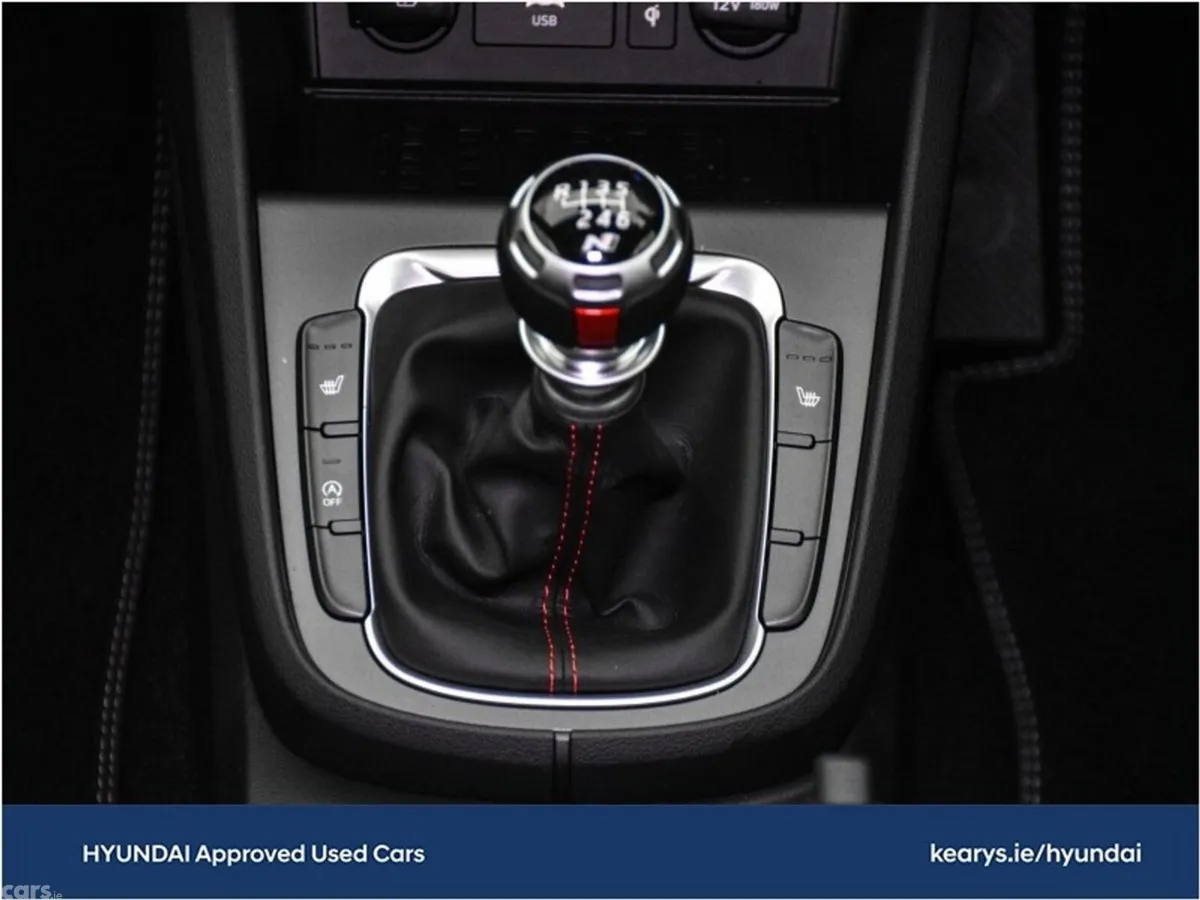 Hyundai KONA SUV, Petrol, 2022, Grey