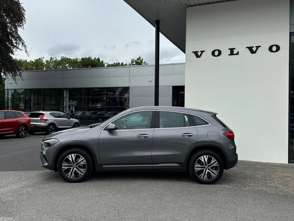 Mercedes-Benz GLA SUV, Diesel, 2025, Grey