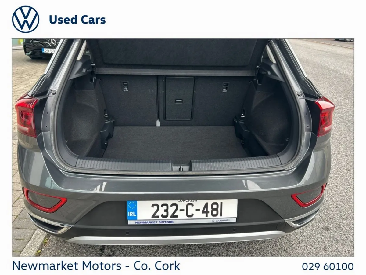 Volkswagen T-Roc SUV, Petrol, 2023, Grey