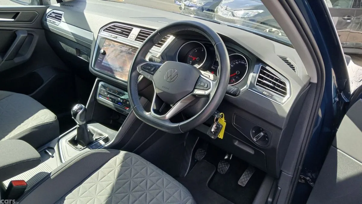 Volkswagen Tiguan SUV, Diesel, 2023, Blue