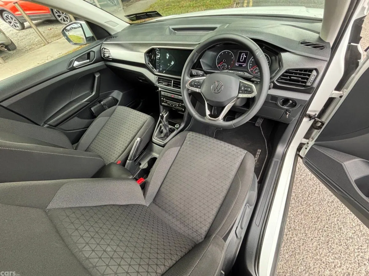 Volkswagen T-Cross SUV, Petrol, 2022, White