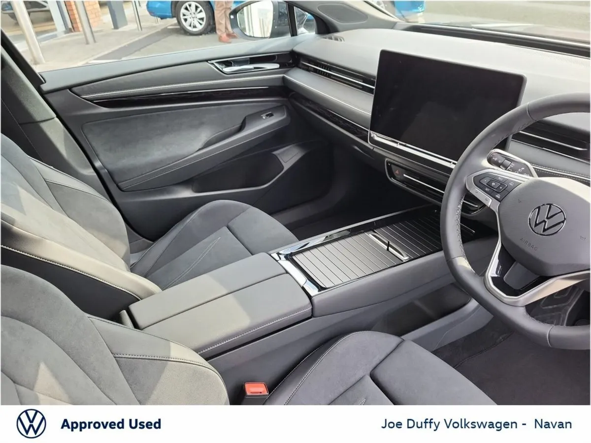 Volkswagen ID.7 Hatchback, Electric, 2026, Black