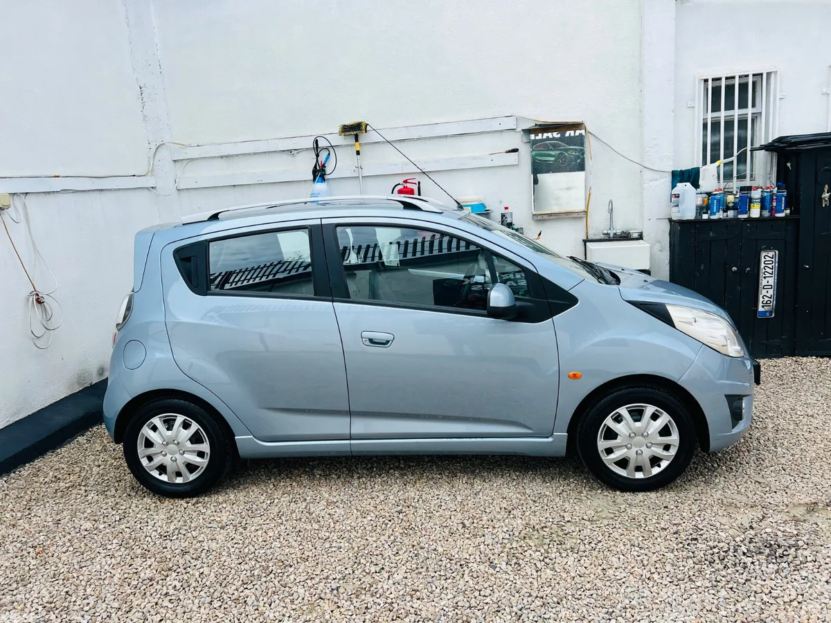 Chevrolet Spark Hatchback, Petrol, 2011, Blue