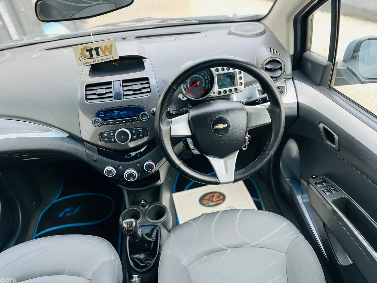 Chevrolet Spark Hatchback, Petrol, 2011, Blue