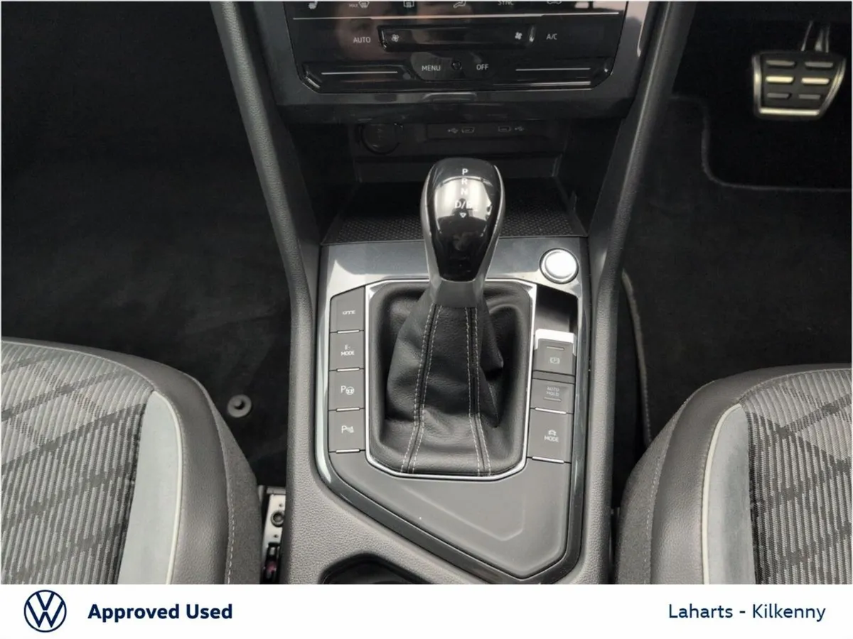 Volkswagen Tiguan SUV, Petrol Plug-in Hybrid, 2024, Blue