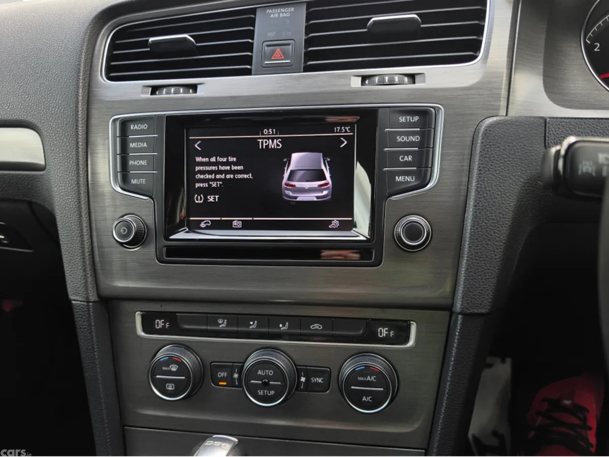 Volkswagen Golf Hatchback, Petrol, 2013, Silver