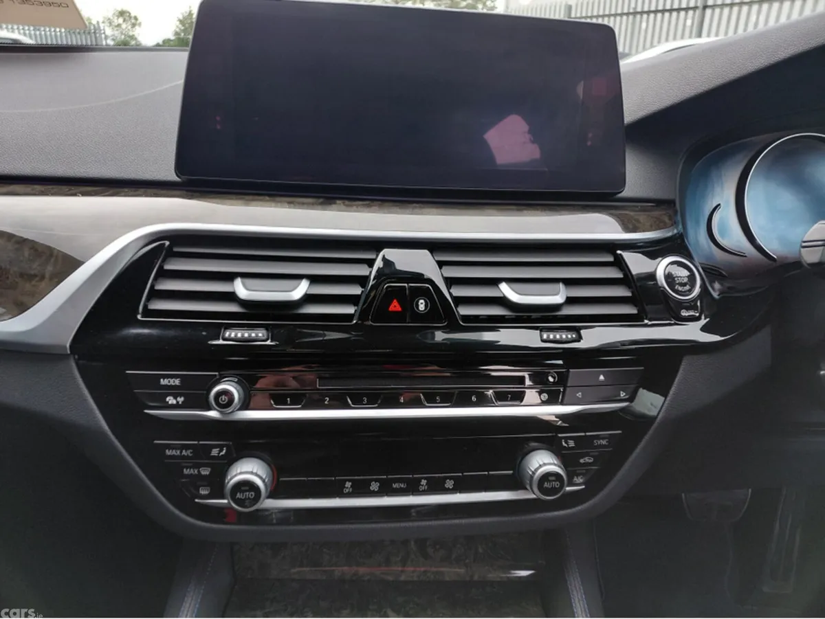 BMW 5-Series Saloon, Diesel, 2017, White