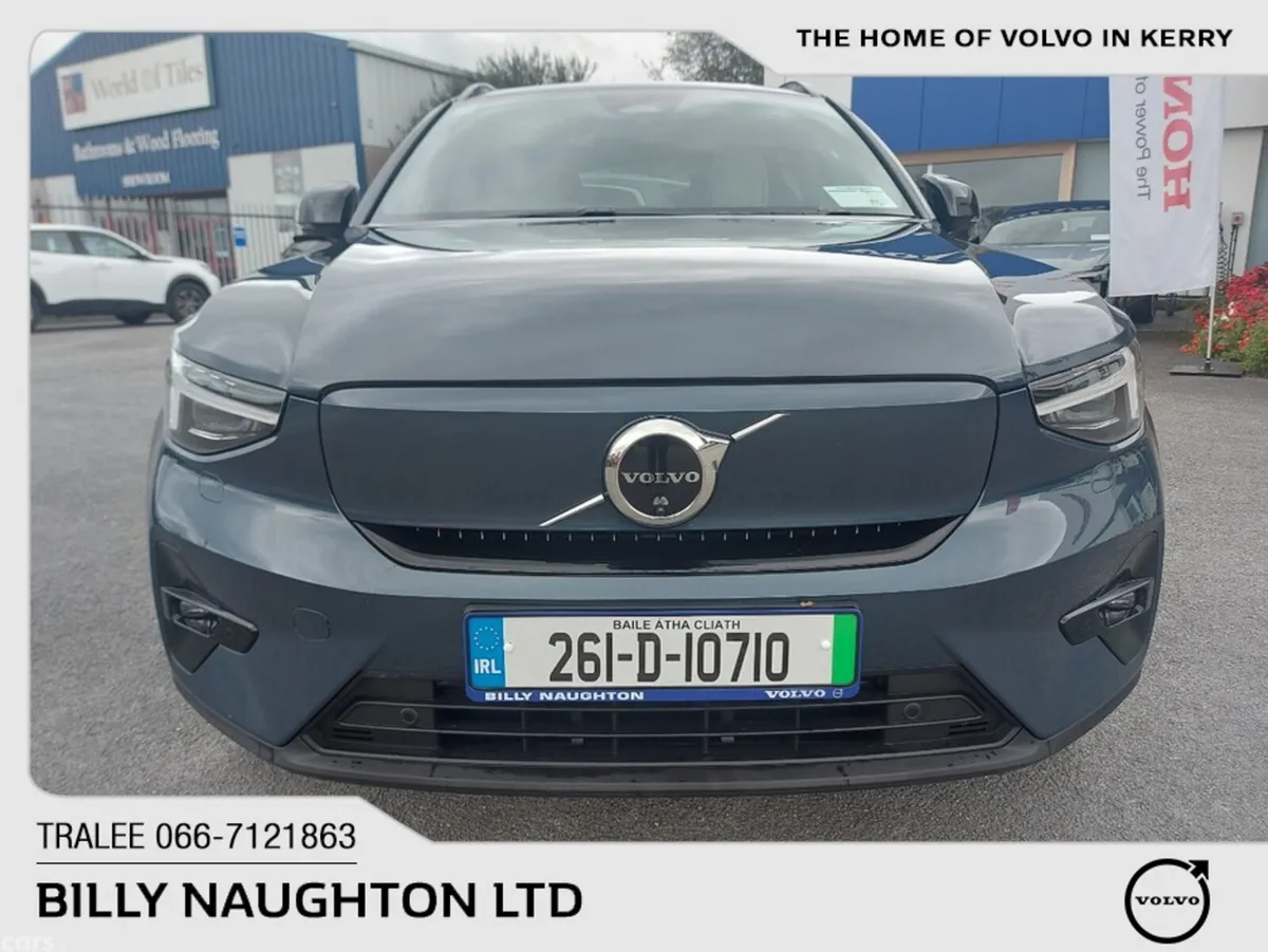 Volvo EX40 SUV, Electric, 2026, Blue
