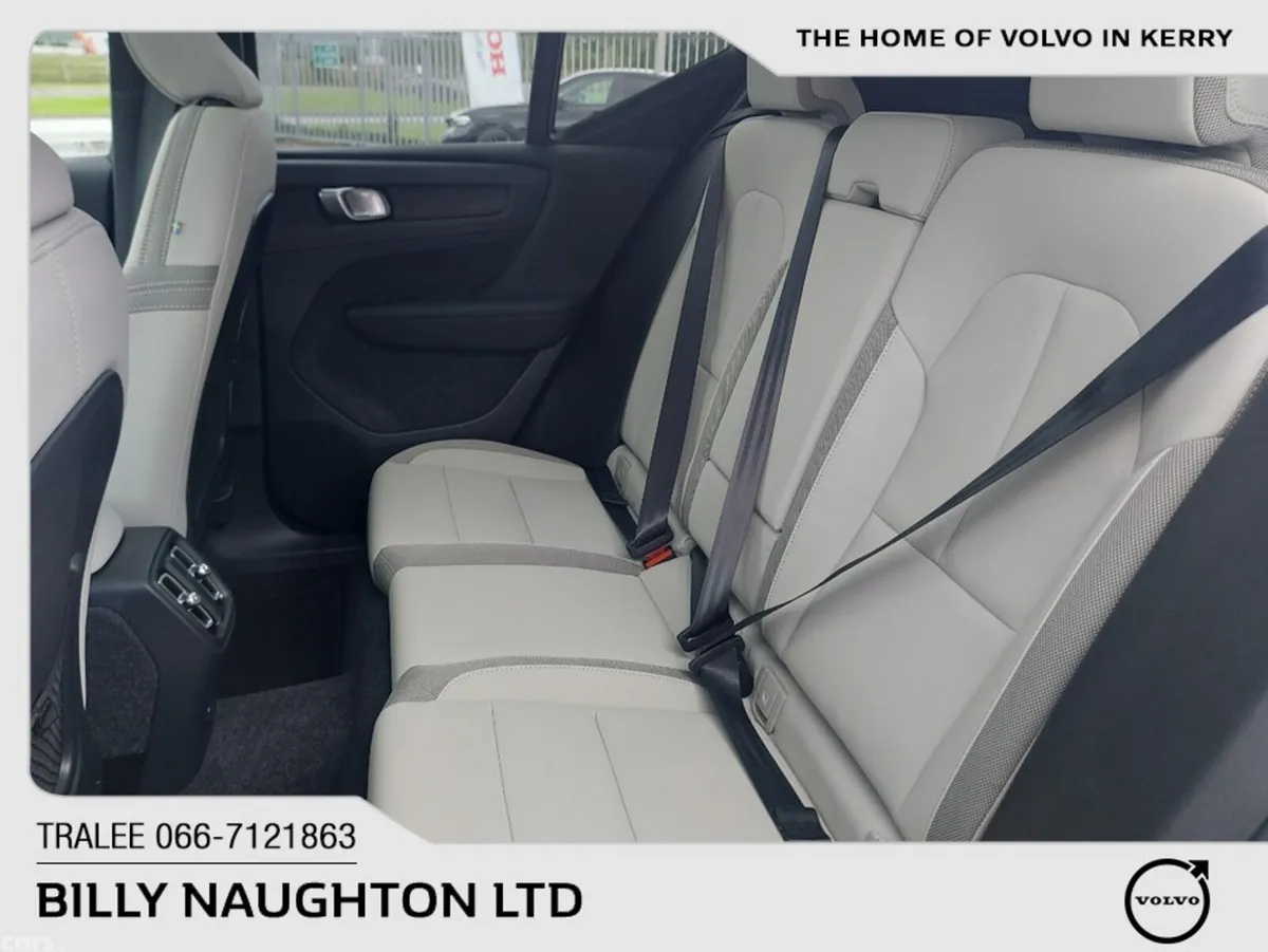 Volvo EX40 SUV, Electric, 2026, Blue
