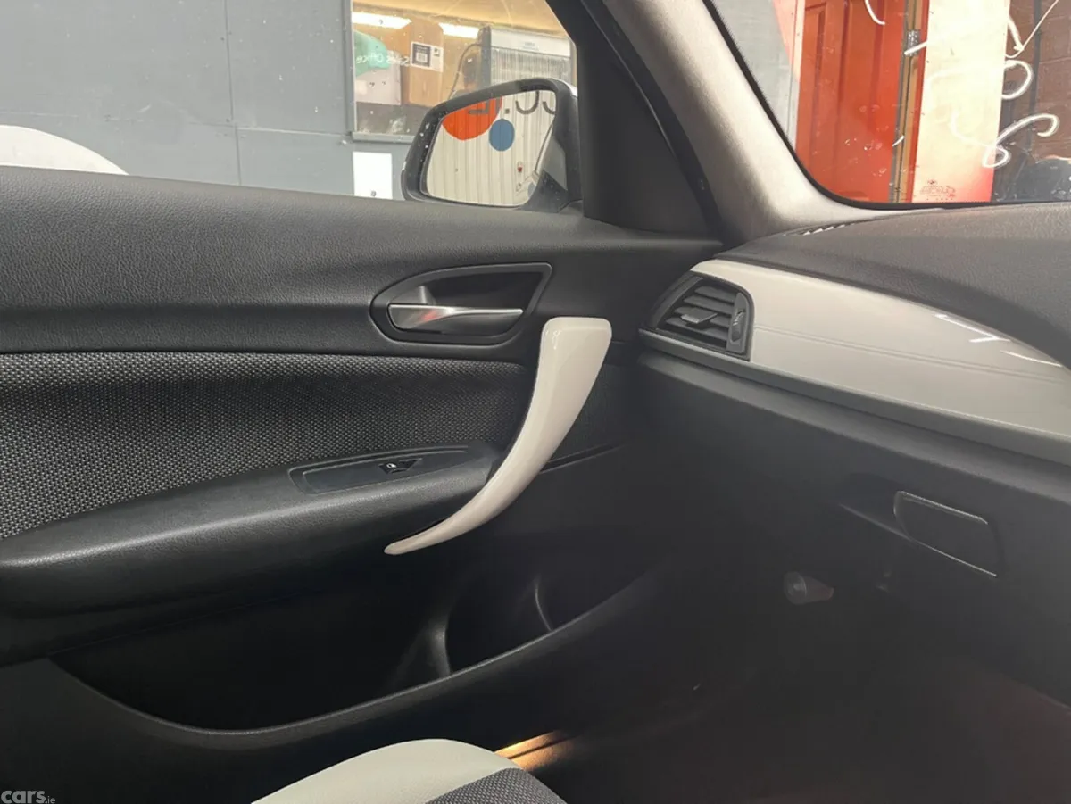BMW 1-Series Hatchback, Diesel, 2017, Silver